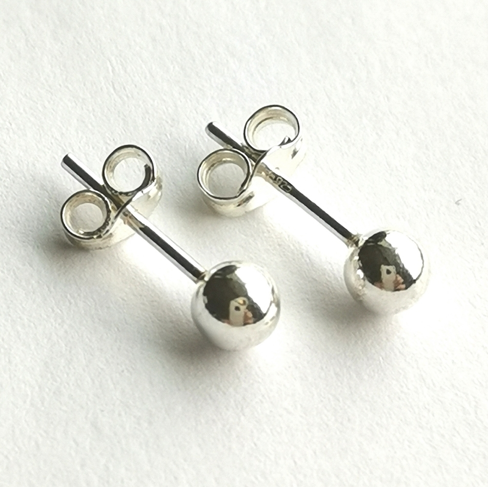 6mm STERLING silver ball stud earrings 🆕